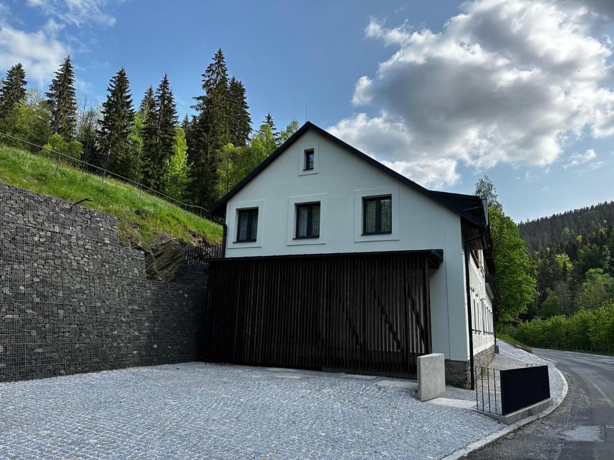 Rakosarna Suites & Apartments Špindlerŭv Mlýn 외부 사진